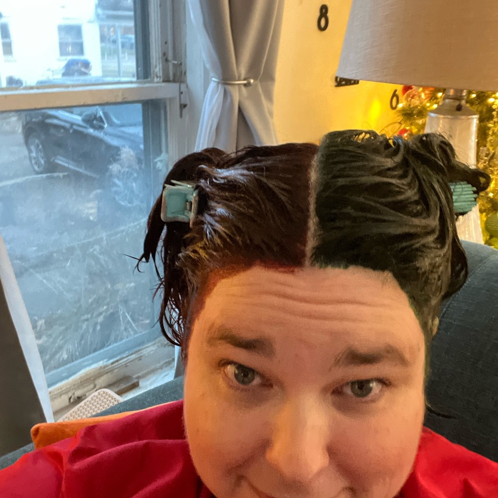 Meet your Posher, Melissa